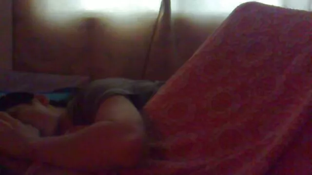 Deux brunes chaudes porno femme vs chien pour un couple, faites plaisir à une entreprise adulte.