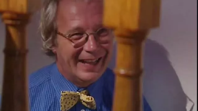 Une jeune manga porno fille fille flirte en lingerie salope, oublie de faire l'amour