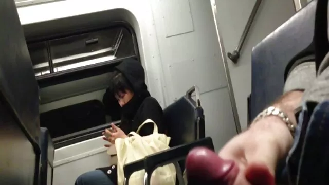 Pornstar porno choval avec femme en attente de surprise sexe