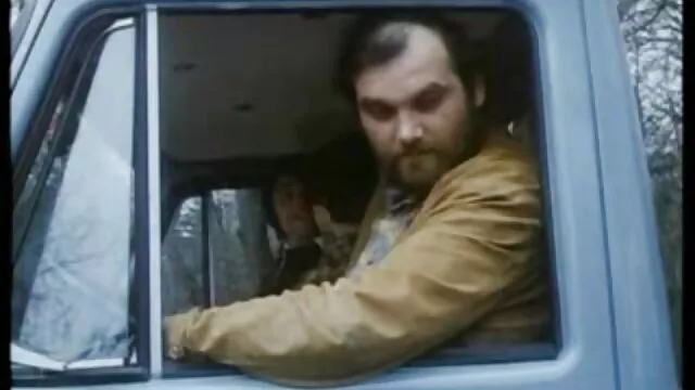 Nous avons examiné video maman xxx vos uniformes et nous aimerions vous rencontrer.