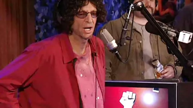 Fornicateur avec une jeune fille en porno de pere et sa fille bas sur son propre lit