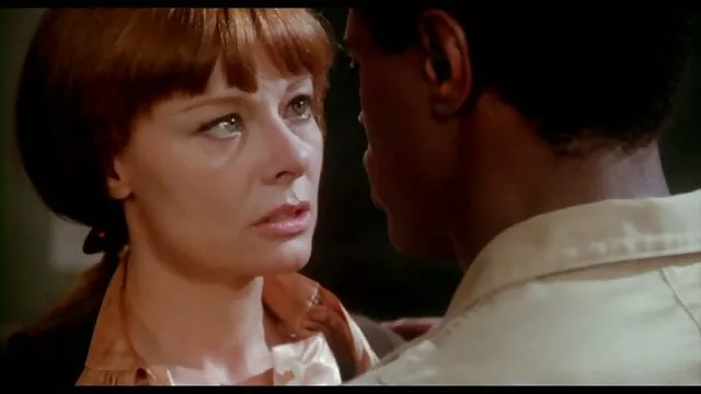 Plantureuse infirmière avait total rugueux xnxx femme vierge sexe par anal.