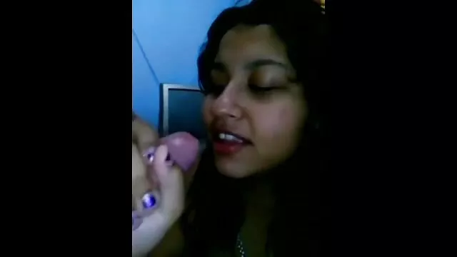 Dame adulte Insatiable baisée jeune fille sex tube par deux noirs en bonne santé