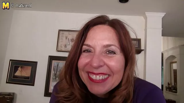 La jeune piqûre s'est miraculeusement retrouvée jeune fille sex tube dans la bouche d'une femme adulte et a été aspirée.